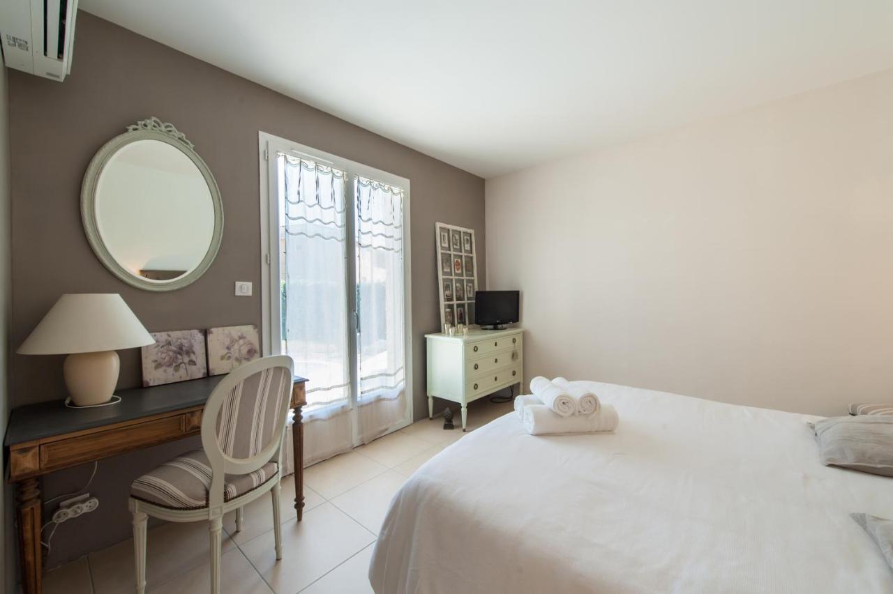 Villa Deidiere 6Pers/Piscine/Petanque/Clim Saint-Cyr-sur-Mer Exteriör bild